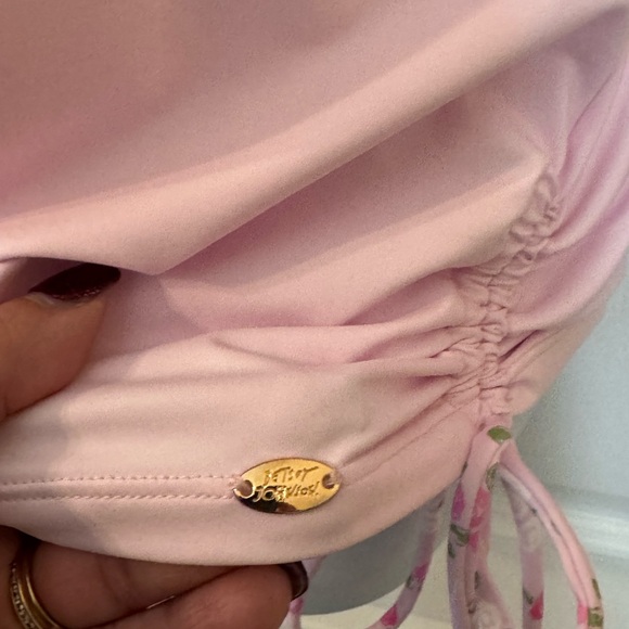 BETSEY JOHNSON RASH GUARD SWIM TOP. LONG SLEEVE UPF 50. SIZE L PINK FLORAL - Picture 7 of 13